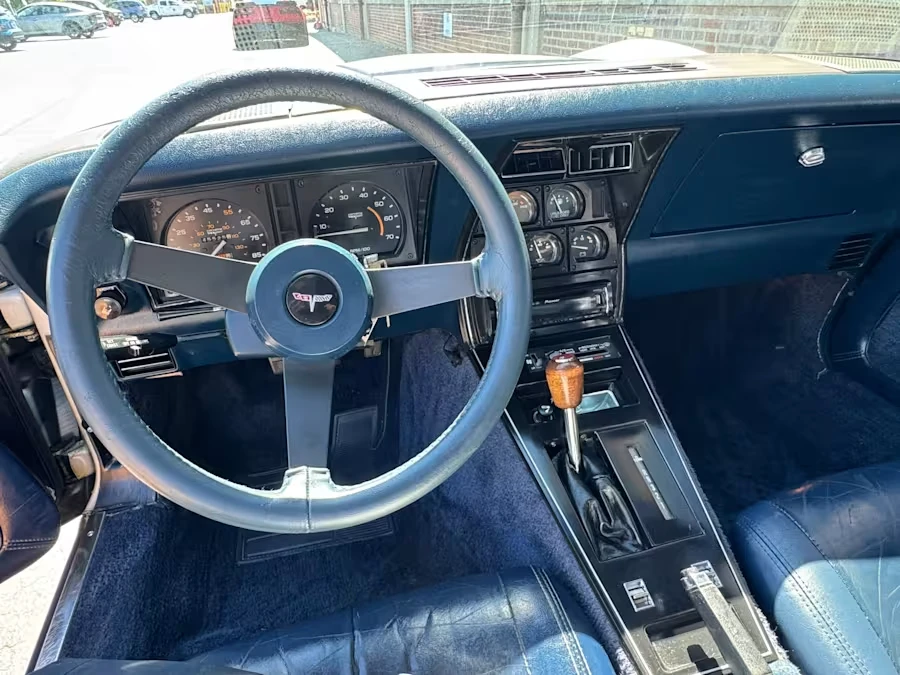 1981 Chevrolet Corvette C3 - Image 10 of 13