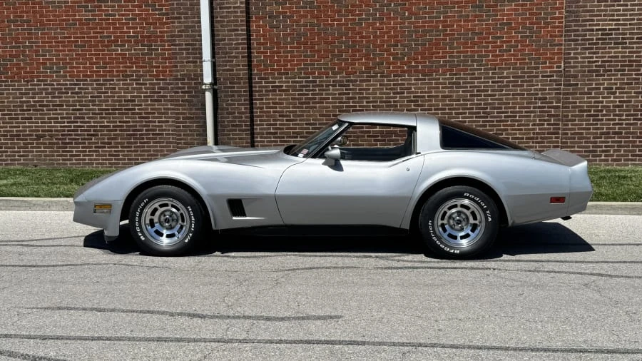 1981 Chevrolet Corvette C3 - Image 2 of 7