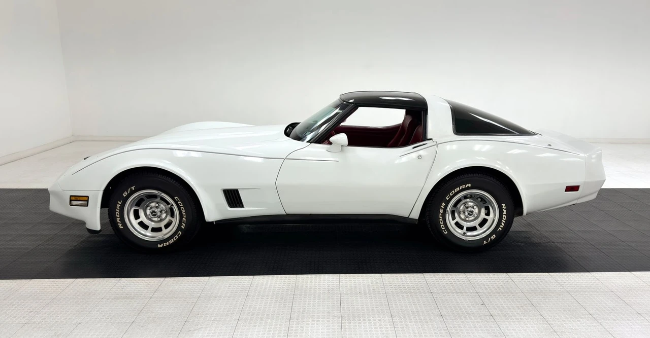 1981 Chevrolet Corvette C3 - Image 2 of 12