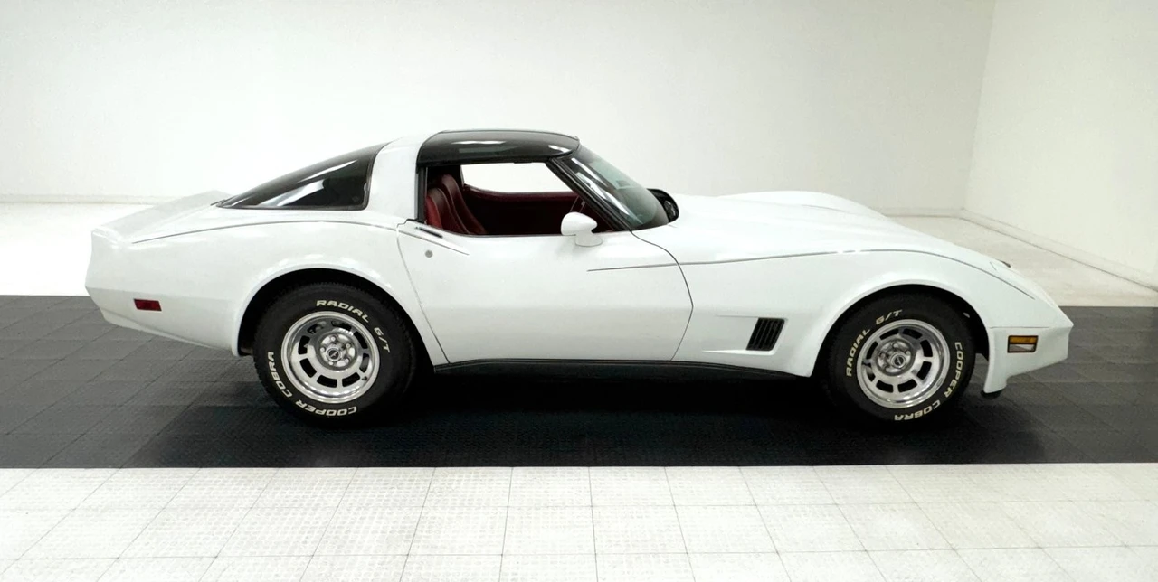 1981 Chevrolet Corvette C3 - Image 6 of 31