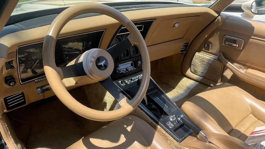 1981 Chevrolet Corvette C3 - Image 7 of 11