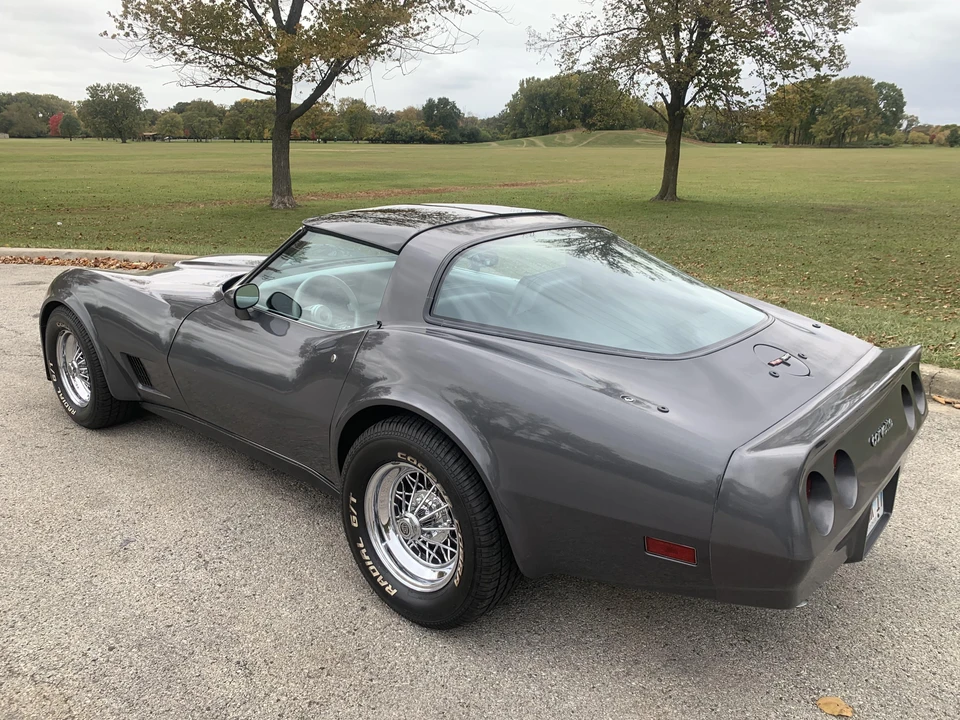 1981 Chevrolet Corvette C3 - Image 10 of 19