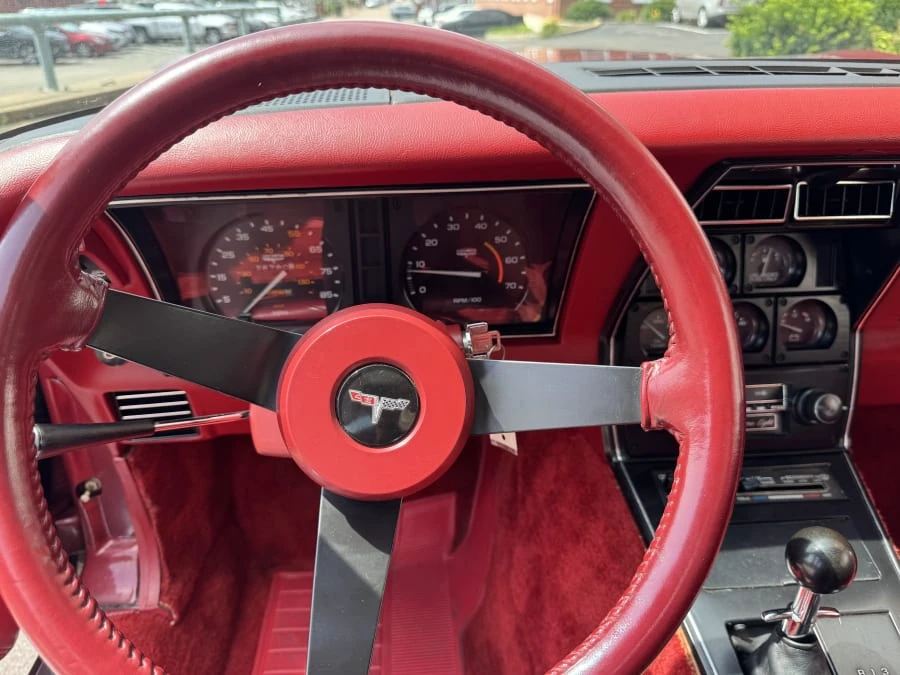 1981 Chevrolet Corvette C3 - Image 11 of 13