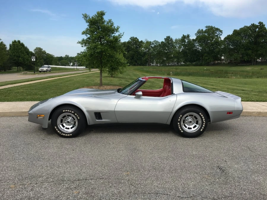 1981 Chevrolet Corvette C3 - Image 2 of 8