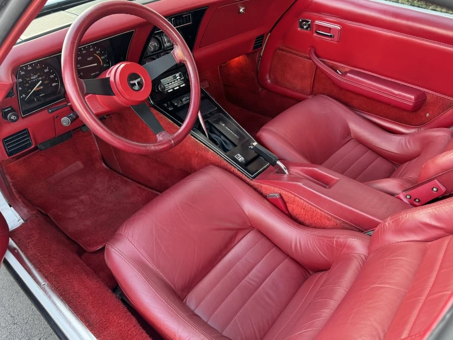 1981 Chevrolet Corvette C3 - Image 6 of 10