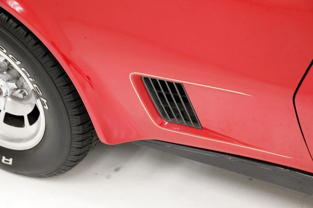1981 Chevrolet Corvette C3 - Image 17 of 31