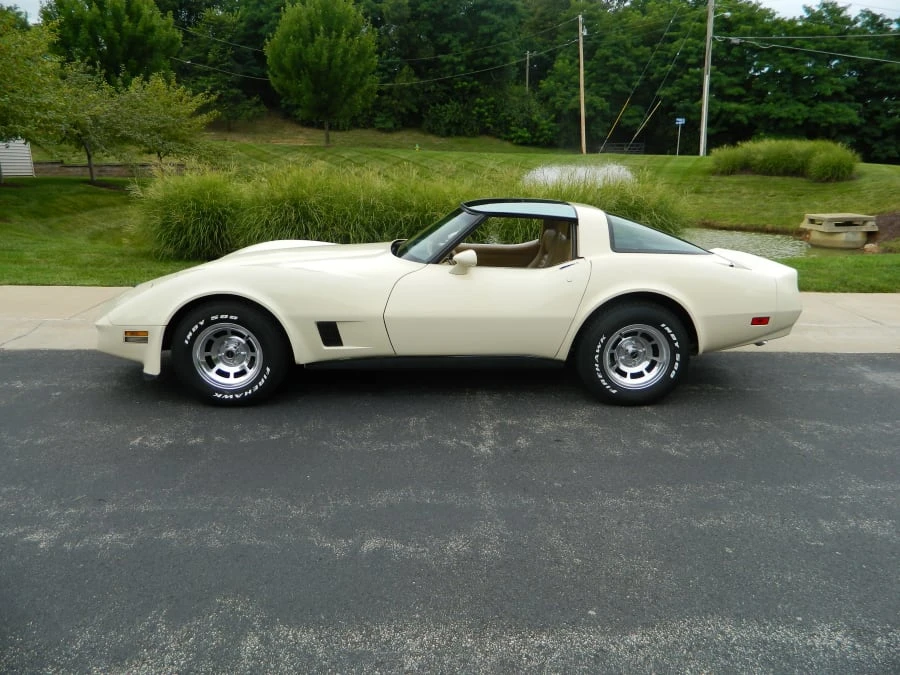 1981 Chevrolet Corvette C3 - Image 2 of 7