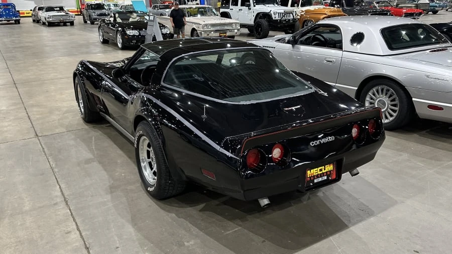 1981 Chevrolet Corvette C3 - Image 2 of 8
