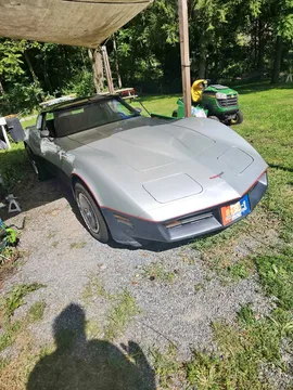 1981 Chevrolet Corvette Coupe 2D
