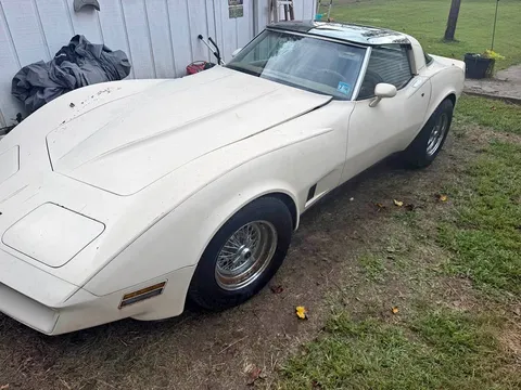 1981 Chevrolet Corvette Coupe 2D