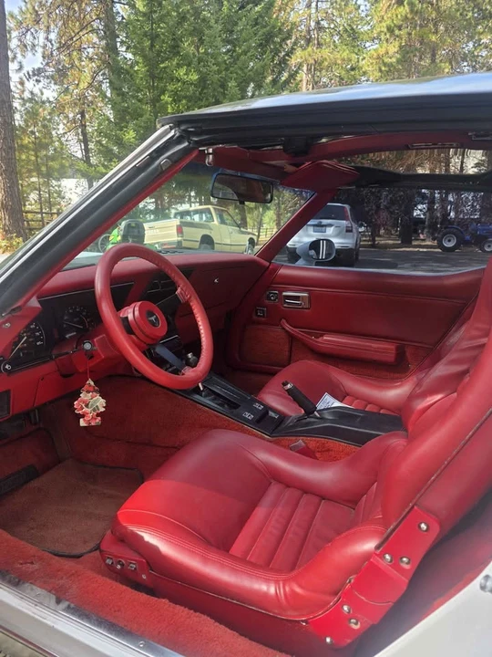 1981 Chevrolet Corvette C3 - Image 7 of 10