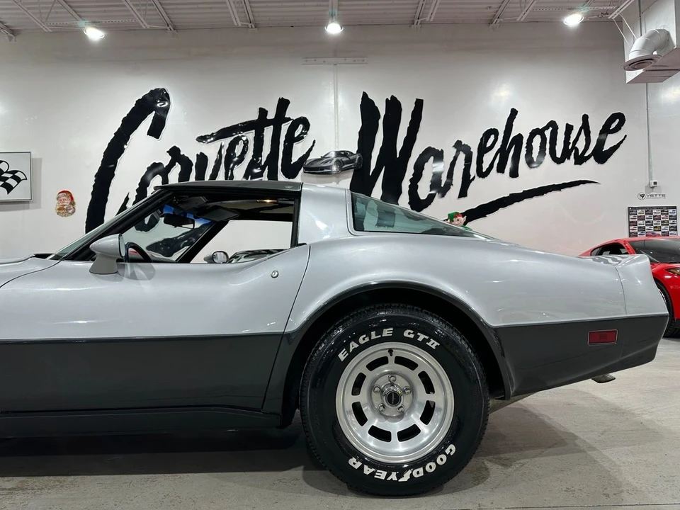 1981 Chevrolet Corvette C3 - Image 8 of 21