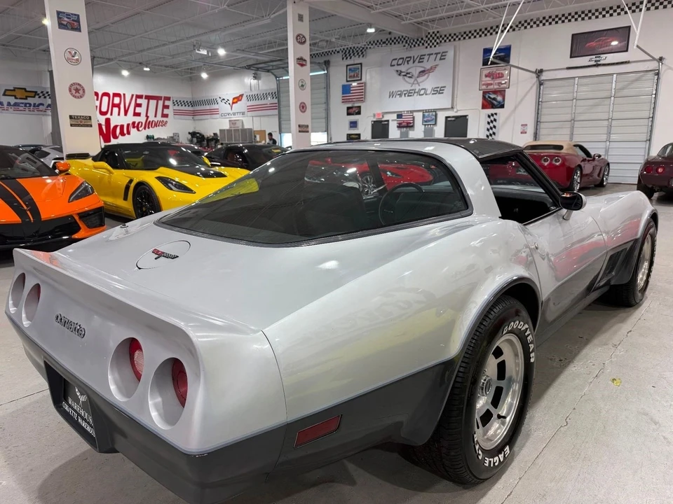 1981 Chevrolet Corvette C3 - Image 7 of 11