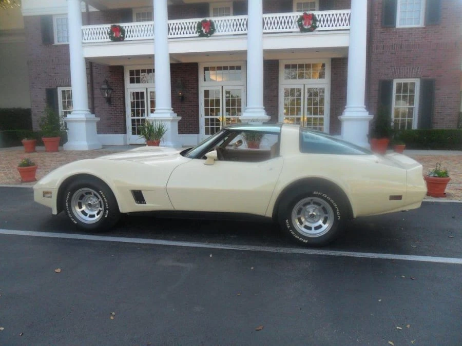 1981 Chevrolet Corvette C3 - Image 2 of 8