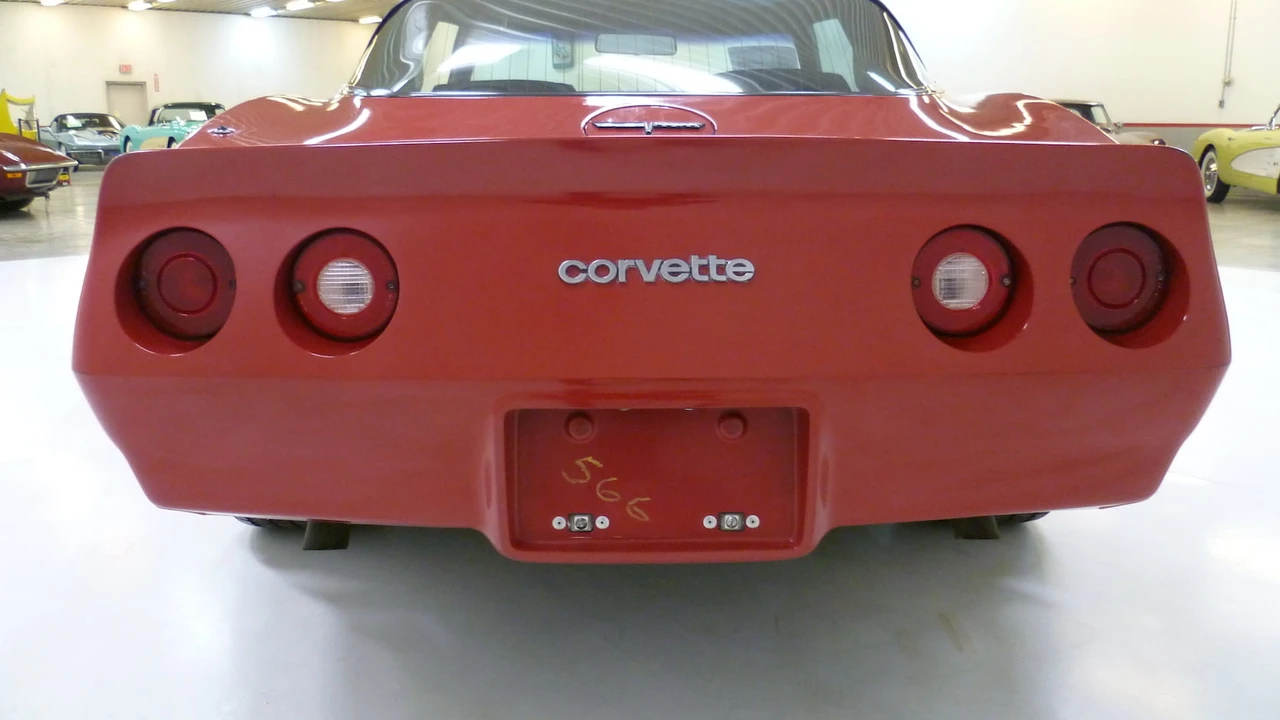 1981 Chevrolet Corvette C3 - Image 14 of 28