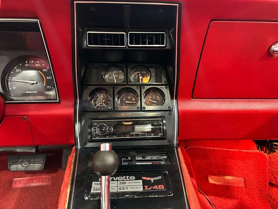 1981 Chevrolet Corvette C3 - Image 15 of 16