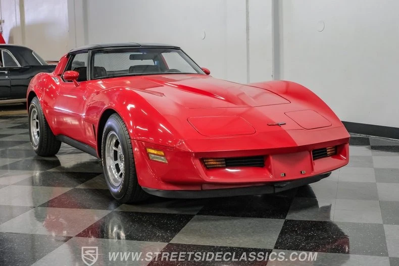 1981 Chevrolet Corvette C3 - Image 16 of 31