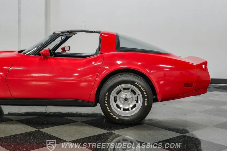 1981 Chevrolet Corvette C3 - Image 22 of 31