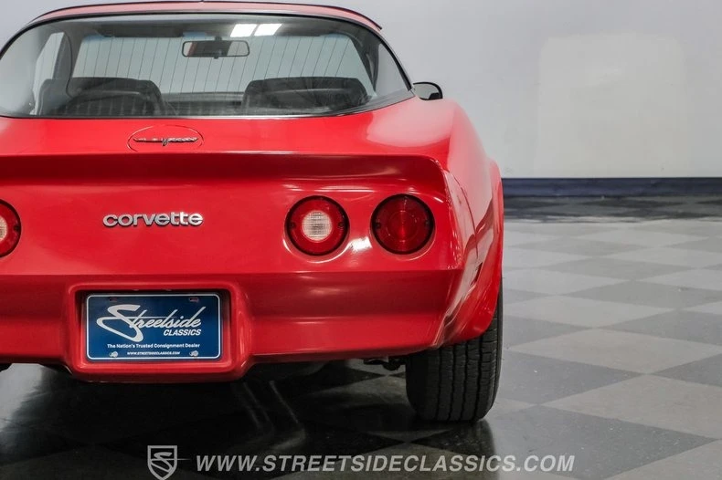 1981 Chevrolet Corvette C3 - Image 24 of 31