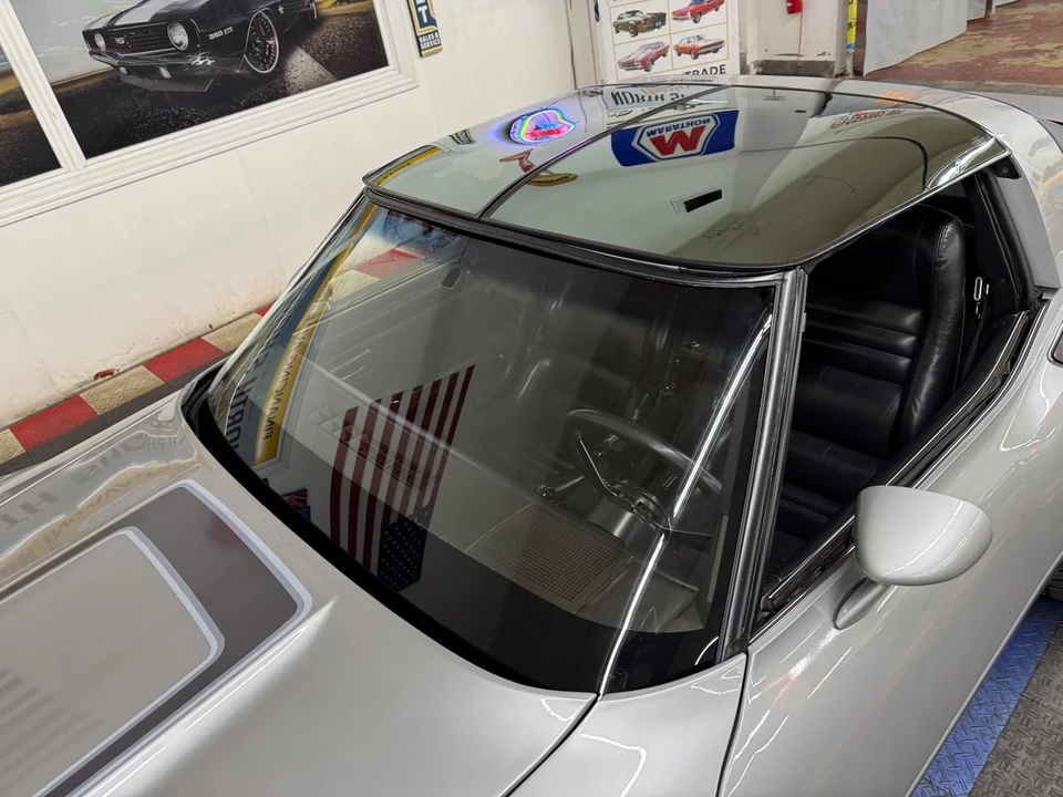1981 Chevrolet Corvette C3 - Image 10 of 21
