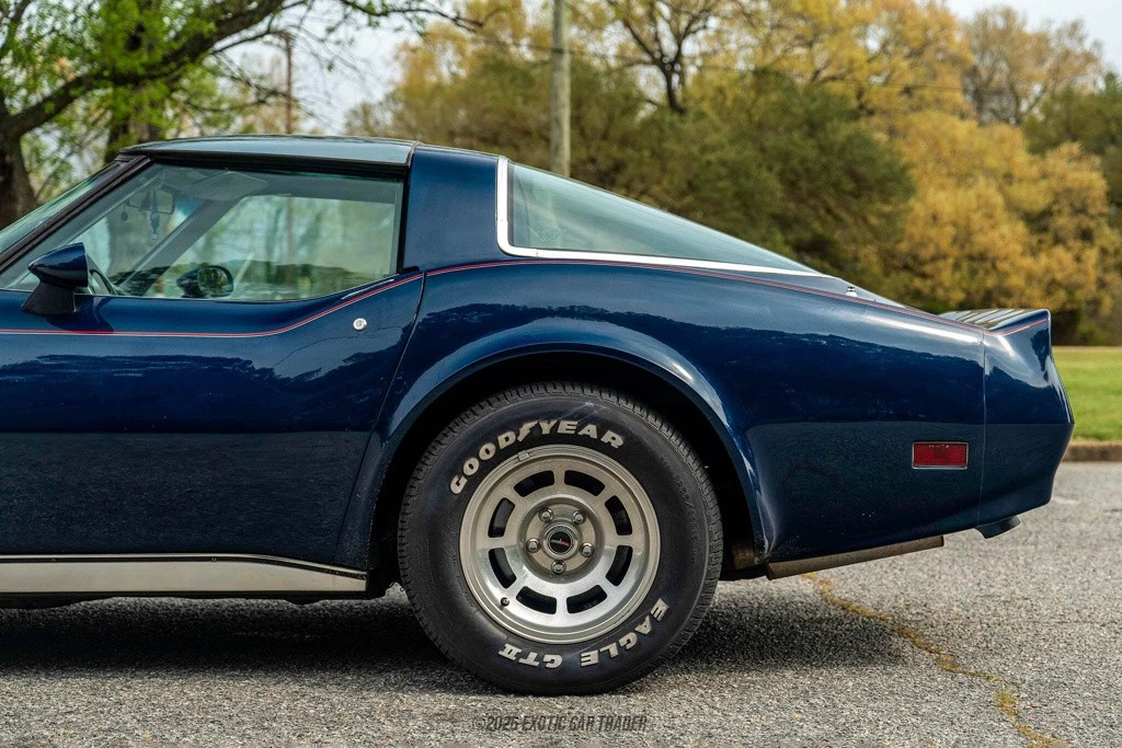 1981 Chevrolet Corvette C3 - Image 5 of 12