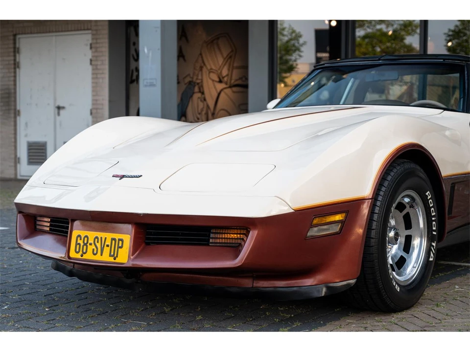 1981 Chevrolet Corvette C3 - Image 2 of 11