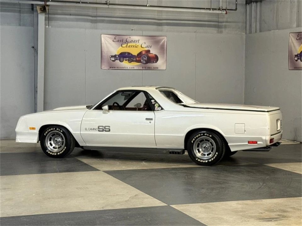 1981 Chevrolet El Camino 5th Gen - Image 2 of 31