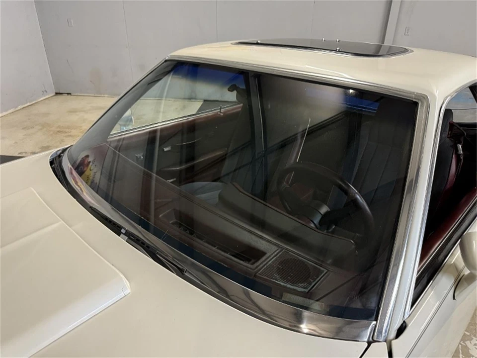 1981 Chevrolet El Camino 5th Gen - Image 14 of 31