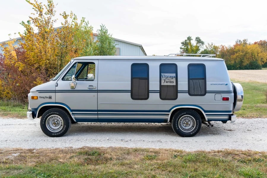 1981 Chevrolet G-Series Van - Image 2 of 25