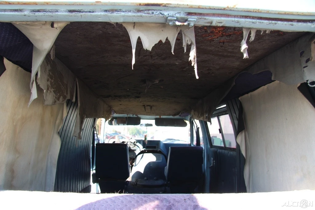 1981 Chevrolet G-Series Van - Image 18 of 21