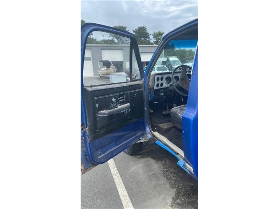 1981 Chevrolet C/K 3rd Gen - Image 2 of 18