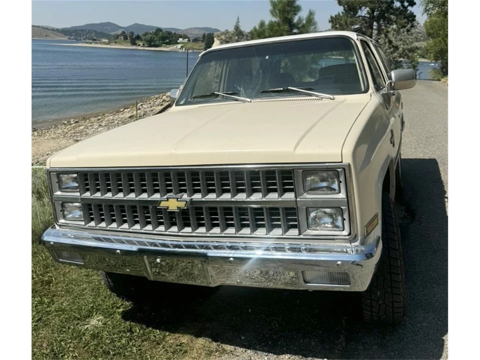 1981 Chevrolet K5 Blazer 2nd Gen - Image 2 of 31
