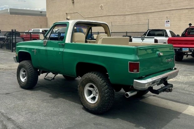 1981 Chevrolet K5 Blazer 2nd Gen - Image 2 of 8