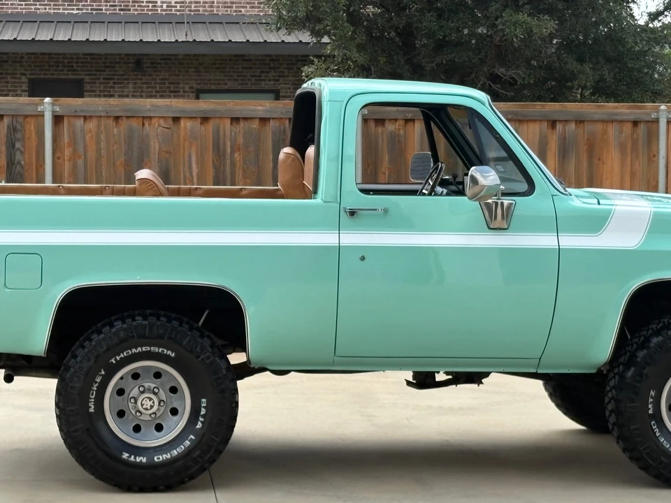1981 Chevrolet K5 Blazer 2nd Gen - Image 16 of 31