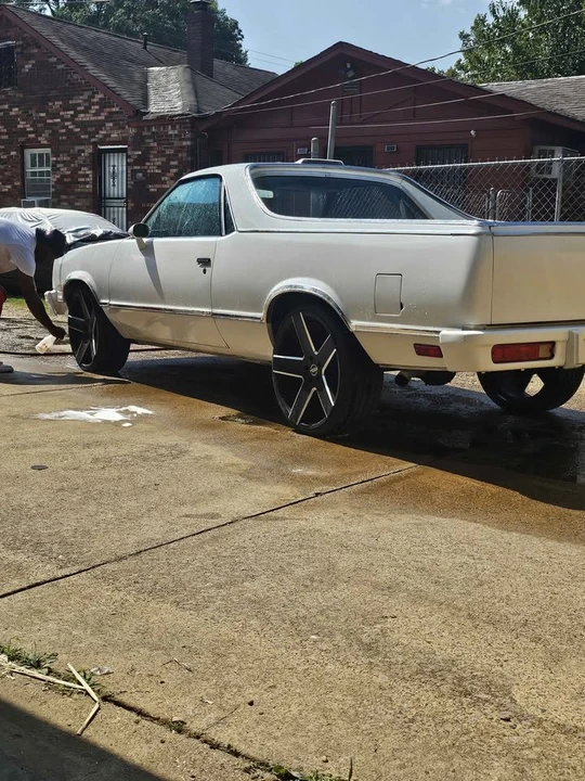 1981 Chevrolet Malibu - Image 2 of 15