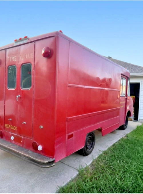 1981 Chevrolet G-Series Van - Image 3 of 31