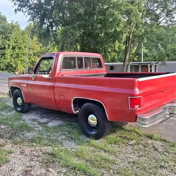 1981 Chevrolet Silverado 1500 Pickup 2D 6 1/2 ft