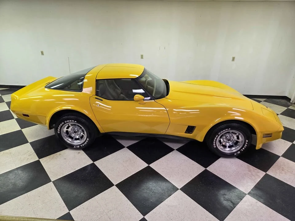 1981 Chevrolet Corvette C3 - Image 8 of 13