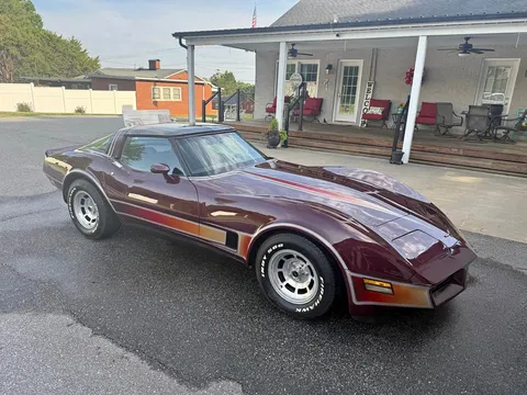 1981 Chevrolet Corvette Coupe 2D