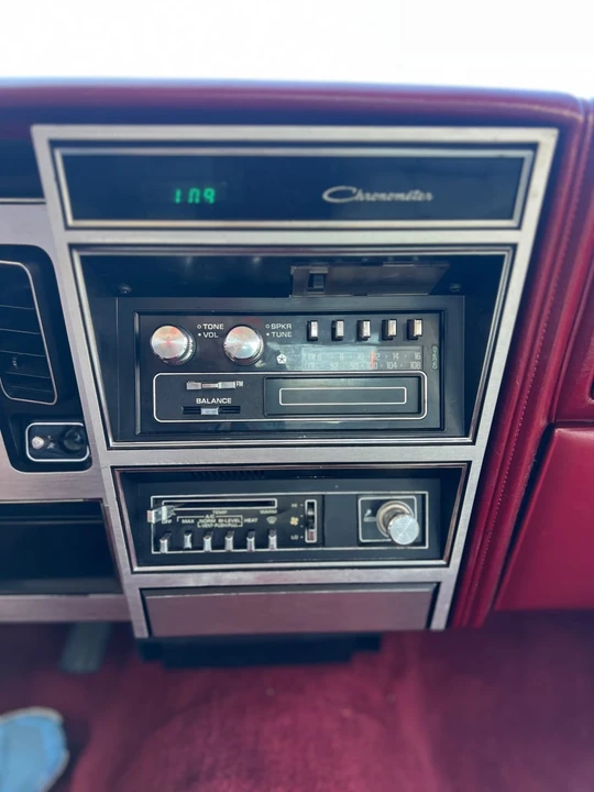 1981 Chrysler Cordoba - Image 12 of 19