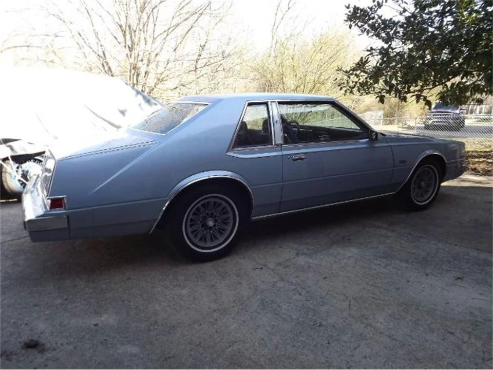 1981 Chrysler Imperial - Image 15 of 19