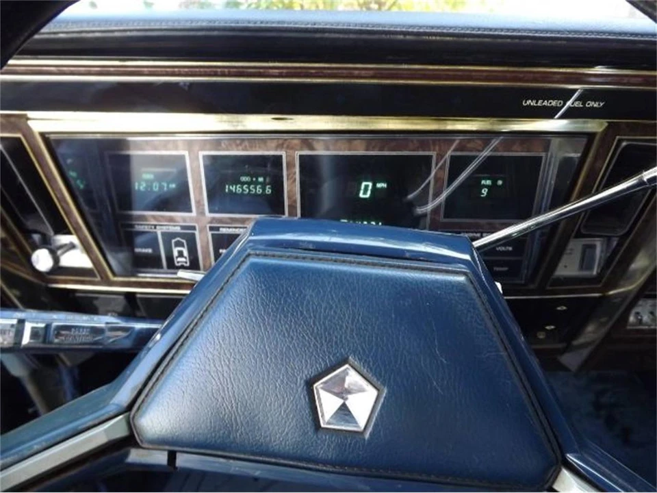 1981 Chrysler Imperial - Image 12 of 19
