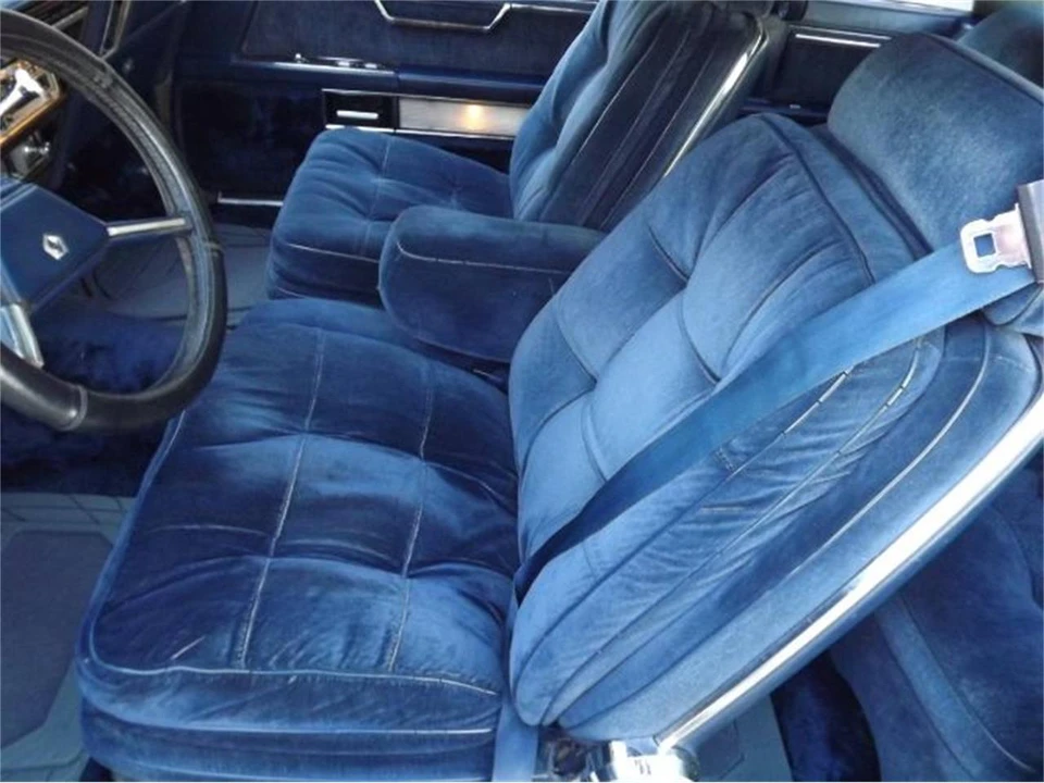 1981 Chrysler Imperial - Image 11 of 19