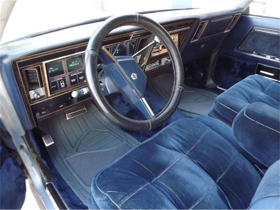 1981 Chrysler Imperial - Image 13 of 19