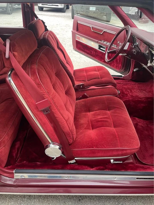 1981 Chrysler Imperial - Image 6 of 10