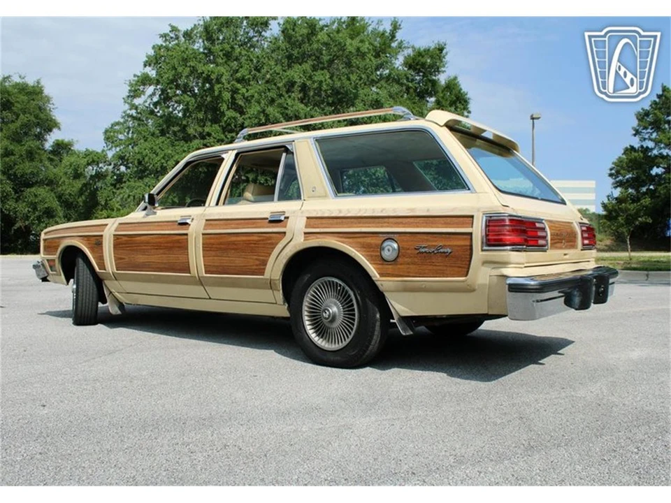 1981 Chrysler LeBaron - Image 12 of 31