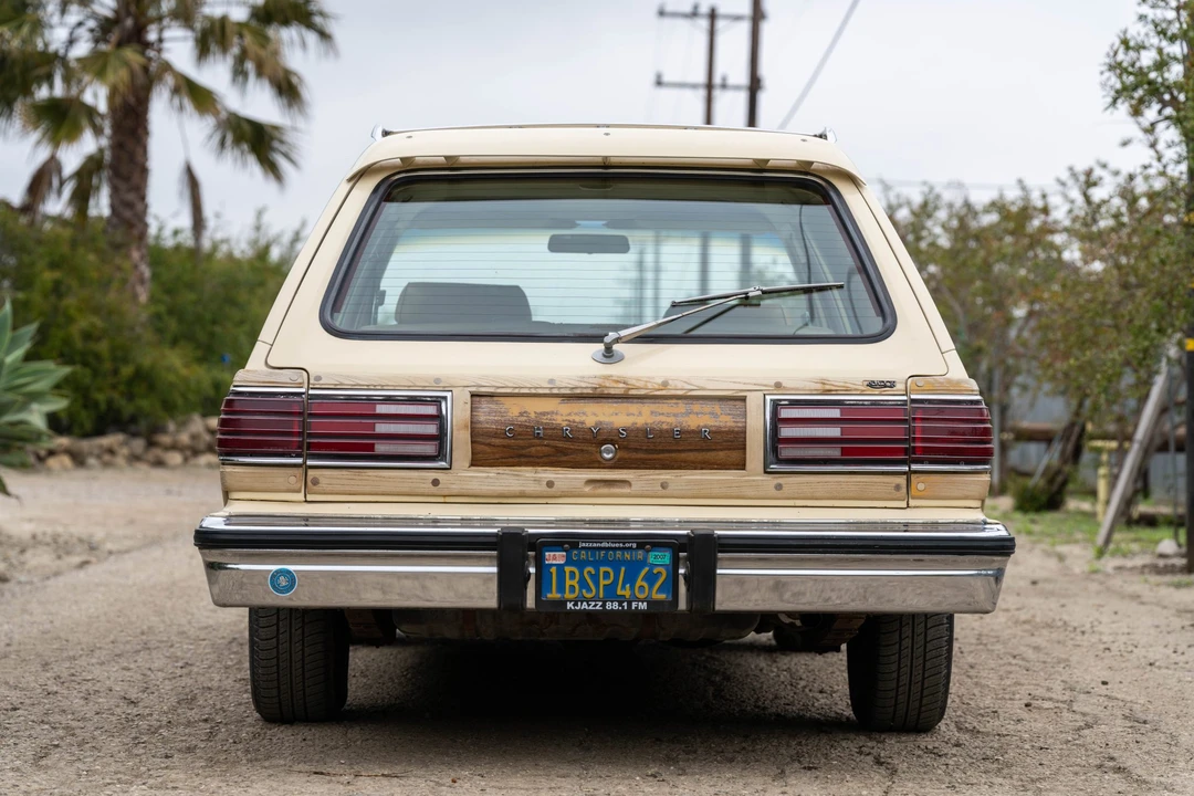 1981 Chrysler LeBaron - Image 7 of 31