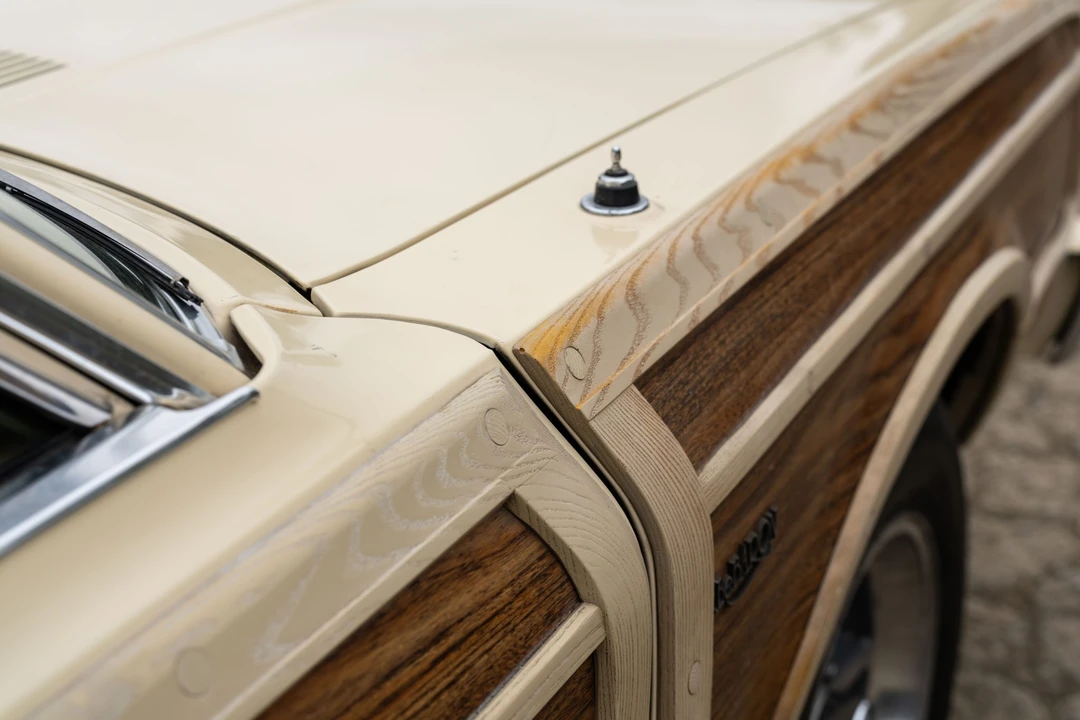 1981 Chrysler LeBaron - Image 17 of 31