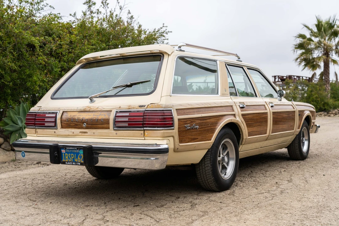 1981 Chrysler LeBaron - Image 6 of 31