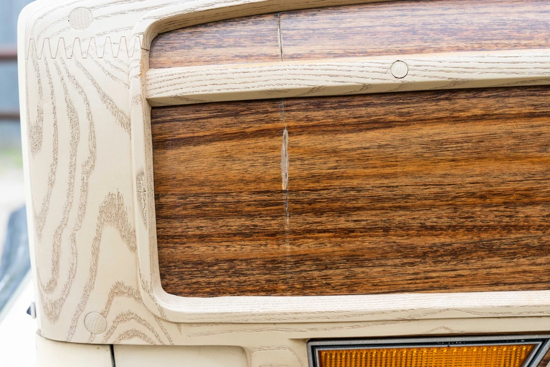 1981 Chrysler LeBaron - Image 18 of 31